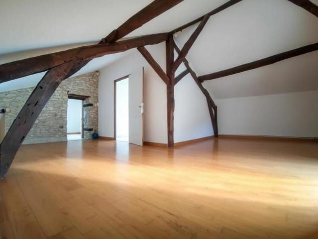 Maison en pierre avec piscine à Gageac et Rouillac