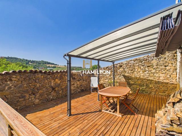 Maison En Pierre Avec Terrasse Surélevée Près De Monestiés E. 150m² Monestiés