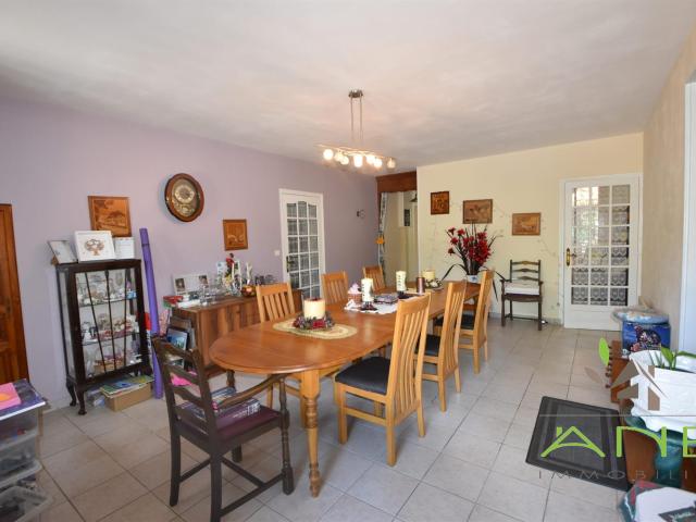 Maison en pierre à 8 chambres au calme avec piscine à Sain. 263m² Saint Pardoux la Rivière