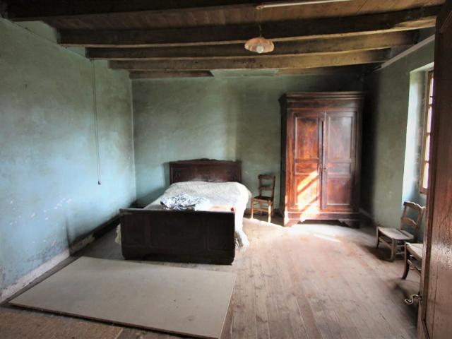 MAISON EN PIERRE A LA CAMPAGNE EST DE BERGERAC