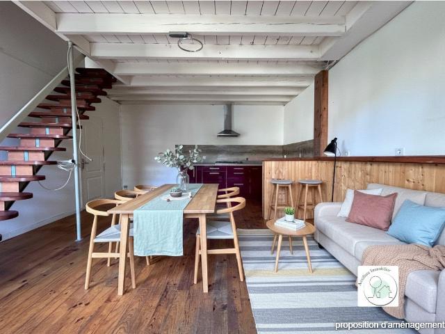 Maison en pierre à Saint André de Cubzac Centre ville à pi. 38m² Saint André de Cubzac