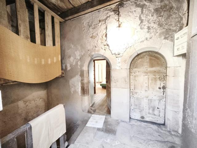 Maison en pierre à rénover
