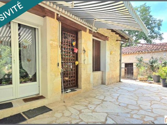 Maison en pierre à rénover 106 m² et dépendance au bord du Lot proche toutes commodités