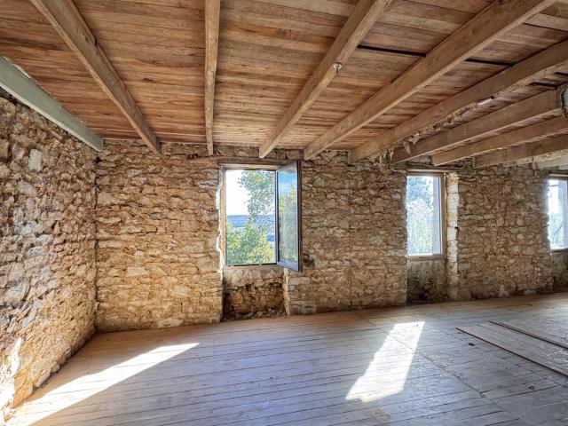 Maison en pierre à rénover Presqu’île de Crozon, Argol