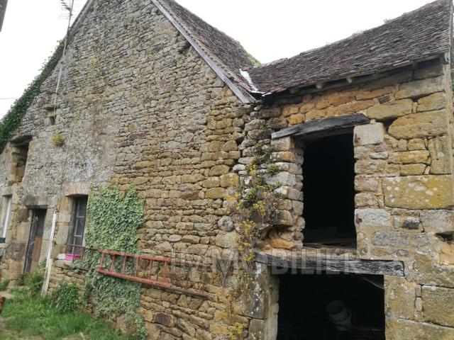 Maison en pierre à restaurer