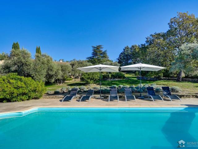 Maison en pierre charmante à Gordes 180m² Gordes