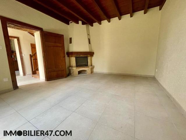 Maison En Pierre Dans Hameau 79m² Prayssas