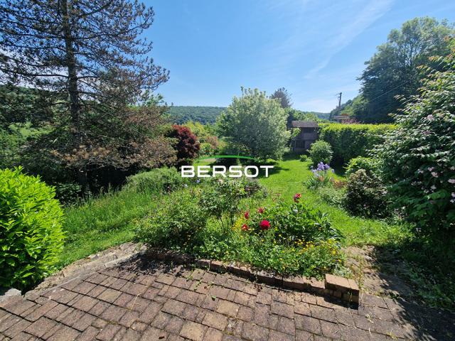 Maison en pierre de caractère de 265 m2 6 chambres