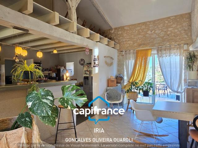 Maison en pierre de plain pied 190m² – 4 chambres – terrain 2439 m² – LA SAUVETAT SUR LEDE 47