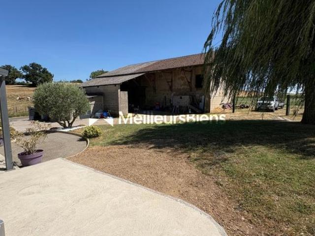 Maison en pierre de standing avec dépendance 160M² sur 17000 m² de terrain clos et plat
