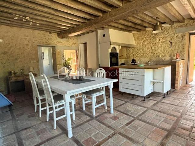 Maison en pierre de 146m²