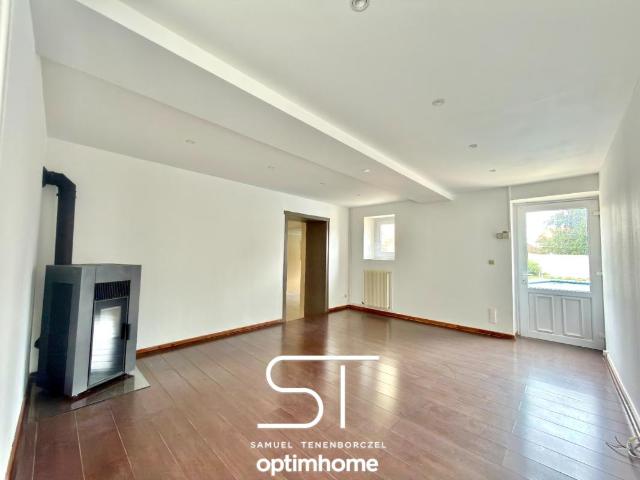 Maison en pierre de 156 m² avec piscine chauffée – Charme et sérénité à ERNES 14270