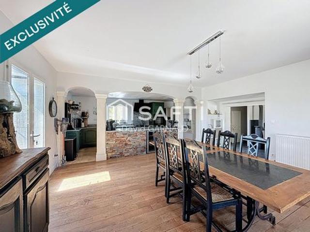 Maison en pierre de 170 m² au cœur de la campagne