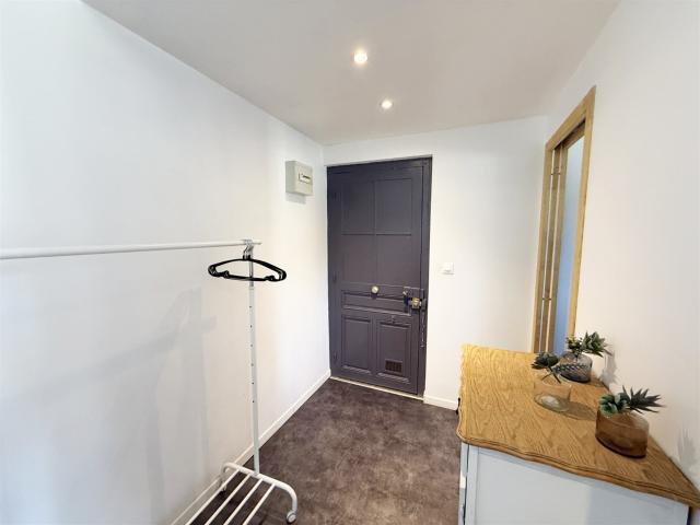 Maison en pierre divisée en 4 lots – Centre ville de Tournus 125m² Tournus