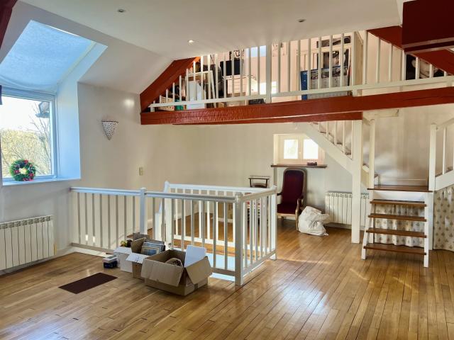 Maison en pierre et gîte 180m² Sainte Croix