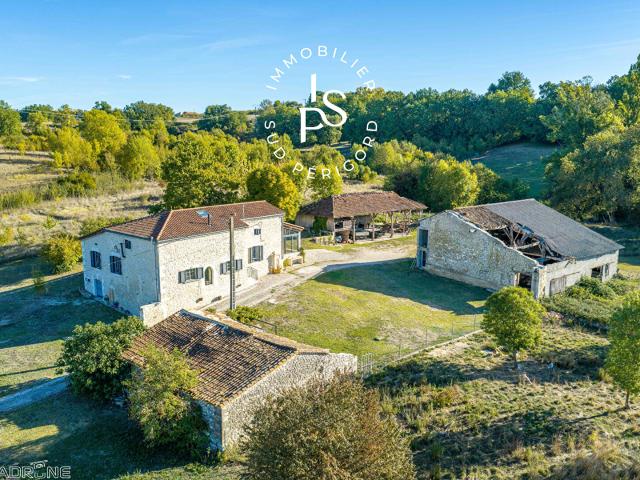 Maison en pierre entiérement rénovée du 19e siècle avec dépendance entre Cancon et Villeréal