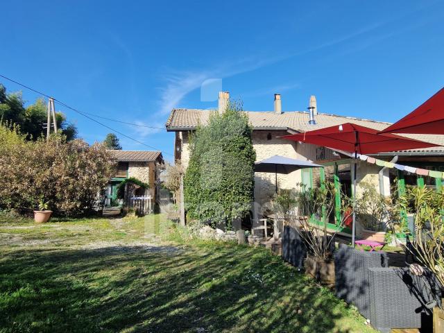Maison en pierre + gîte au cœur du Royans 215m² Rochechinard
