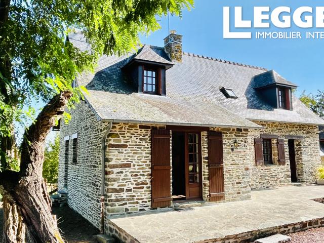 Maison en pierre indépendante avec 3 chambres, grange et jardin paisible – Proche Bagnoles de l'Orne