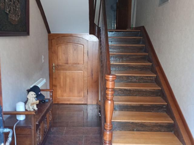Maison en pierre indépendante avec 3 chambres sur un parc ar