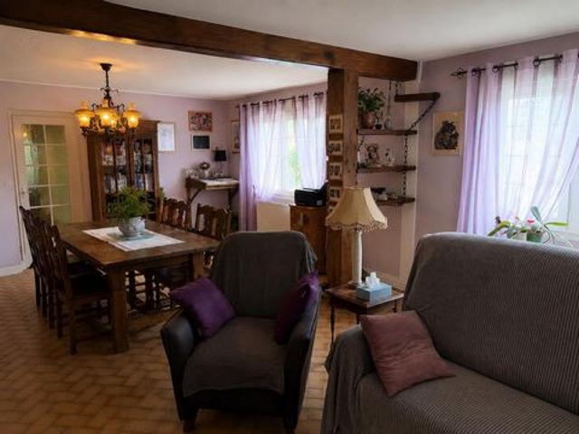 Maison en pierre individuelle