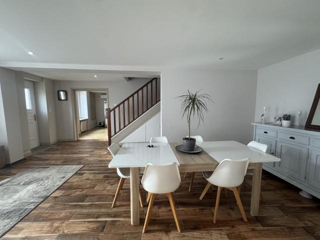 maison en pierre rénové