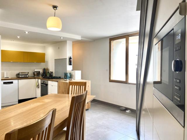 Maison en pierre rénovée 130 m2 avec toit terrasse Crozes