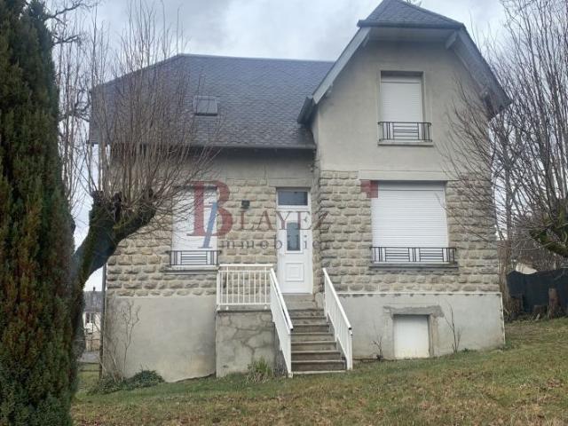 MAISON EN PIERRE RENOVEE
