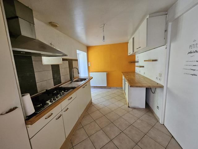 Maison en pierre rénovée à deux pas du village de Cubjac Auv. 118m² Cubjac Auvézère Val d'Ans