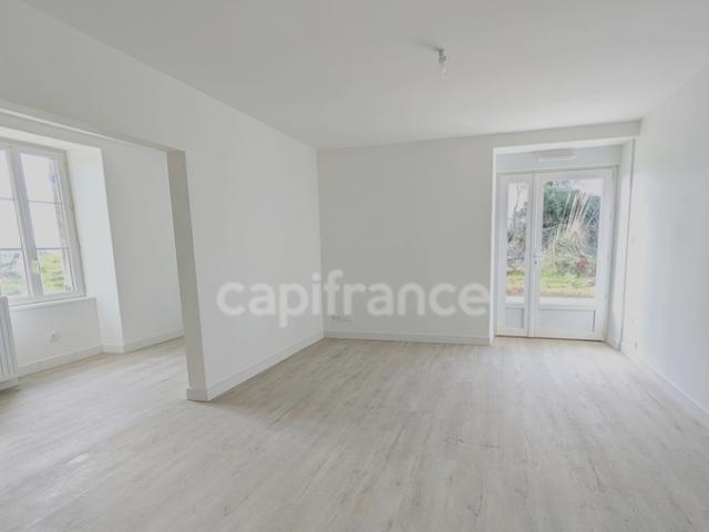 Maison en pierre rénovée – Vue campagne – Ruffiac 56