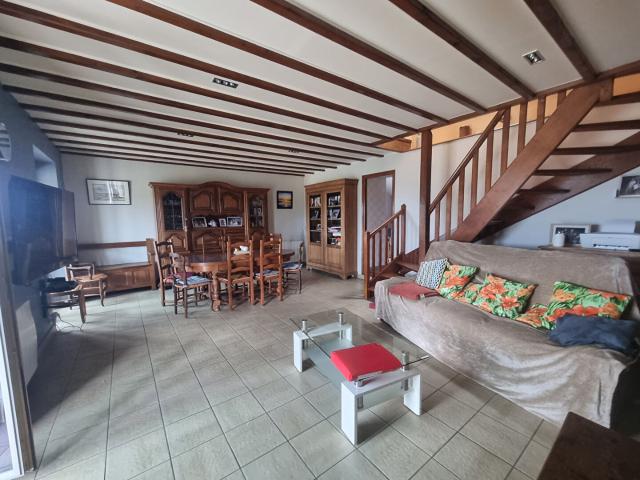 Maison en pierre SAINT OVIN
