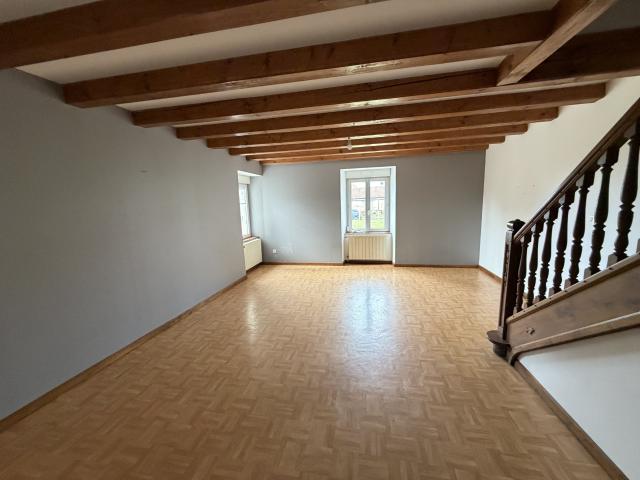 Maison en pierre T4 de 118 m2