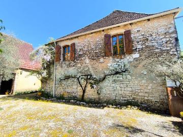 Maison en pierre 122m² + grange aménageable, à 5 min des commerces