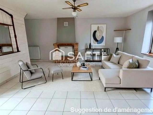 Maison en pierre, 3 chambres, porche, dépendance et terrain clos