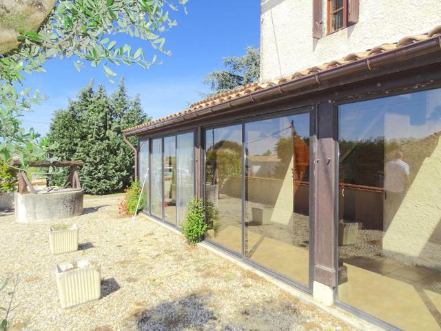 Maison En Pierre 4 Chambres Garage 50 m² Jardin Clos Calme. 137m² Bayon Sur Gironde