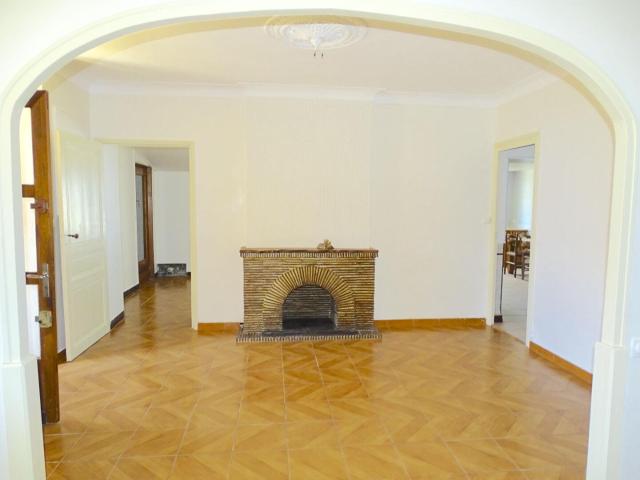 Maison En Pierre 4 Chambres Garage 50 m² Jardin Clos Calme. 137m² Bayon Sur Gironde
