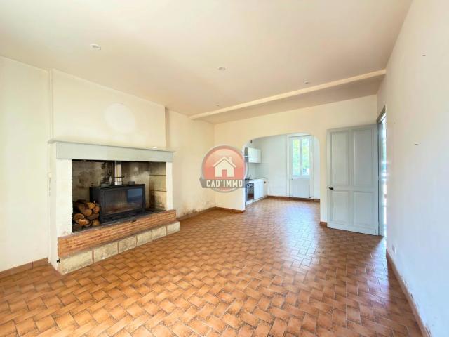 Maison en pierre 65m² avec jardin et garage Lamonzie Montastruc