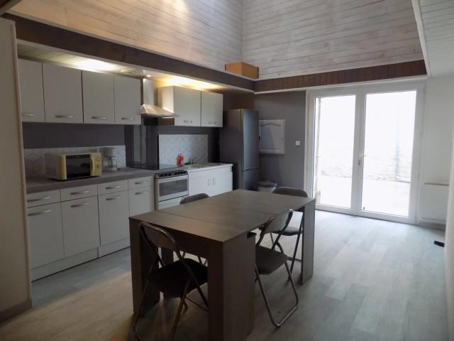 Maison en pierre 80m² à FRONTENAY ROHAN ROHAN