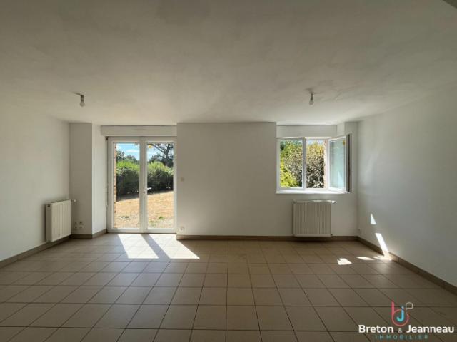 maison en pierres 4 chambres parne sur roc