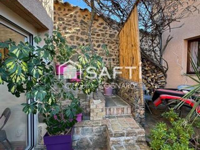 Maison à fort potentiel dans un environnement privilégié