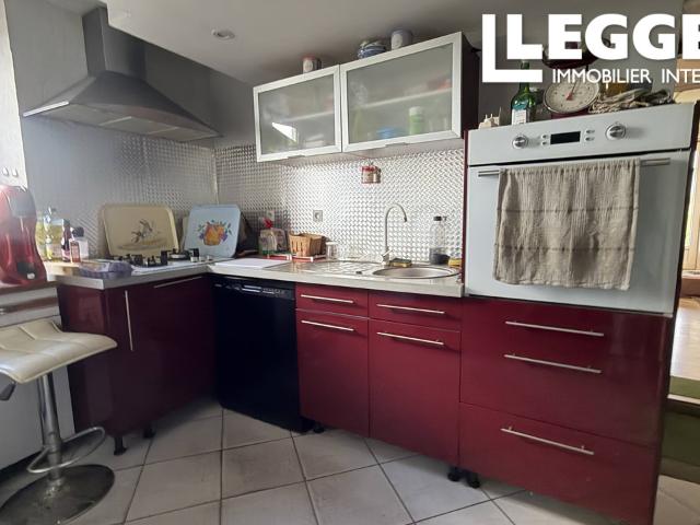 Maison en pierres avec dépendances, fort potentiel d’agrandissement et projet gîte