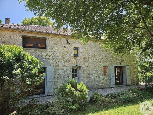 Maison en pierres du Xviiième avec vue 324m² Laroque Timbaut
