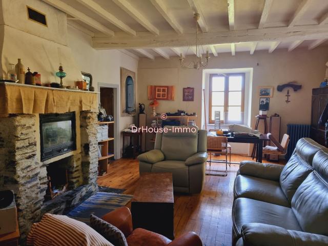 Maison en pierres pleine de charme avec vues