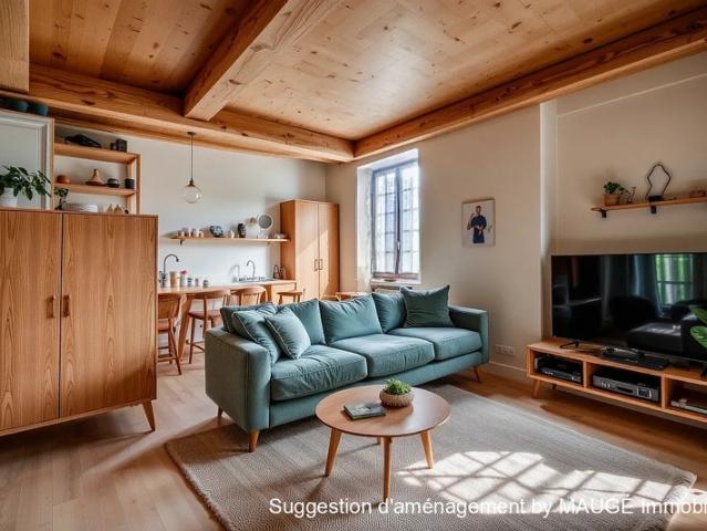 Maison en plateau Cave Grenier Jardin Places de stationnement