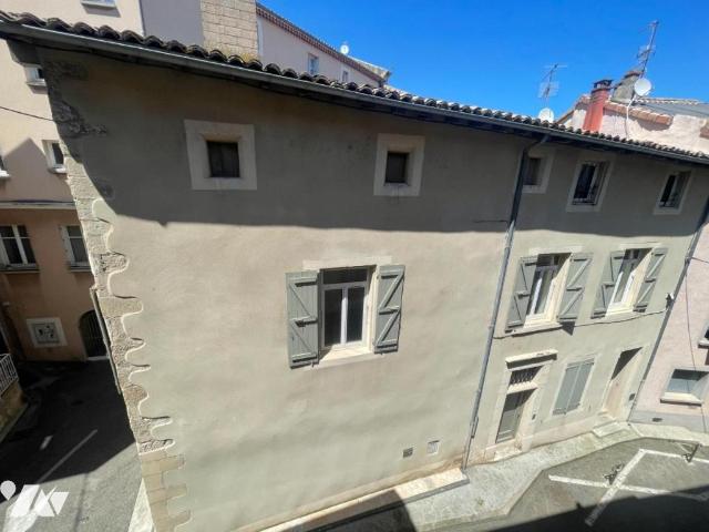 Maison à louer à Tournon sur Rhône, Auvergne Rhône Alpes, 248000€