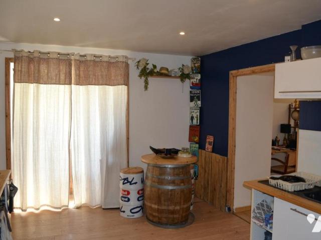 Maison à louer à Valgorge, Auvergne Rhône Alpes, 194000€