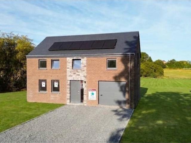 Maison en Vente à Wellin