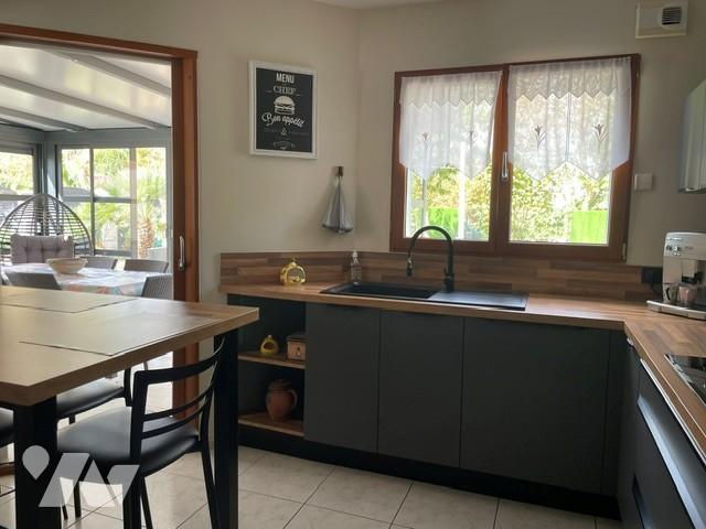 Maison en vente à Aigrefeuille sur Maine, Pays de la Loire, 461242€