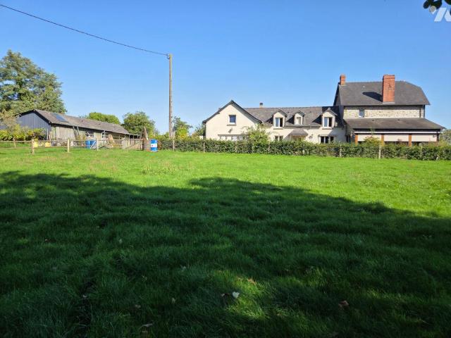 Maison en vente à Ambrières les Vallées, Pays de la Loire, 197920€