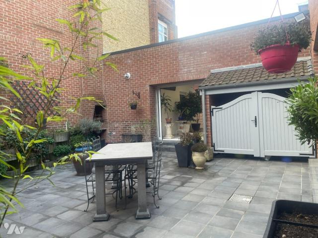 Maison en vente à Bailleul, Hauts de France, 578000€