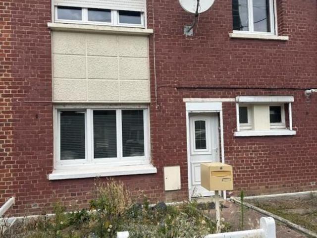 Maison en vente à Bapaume, Hauts de France, 125100€